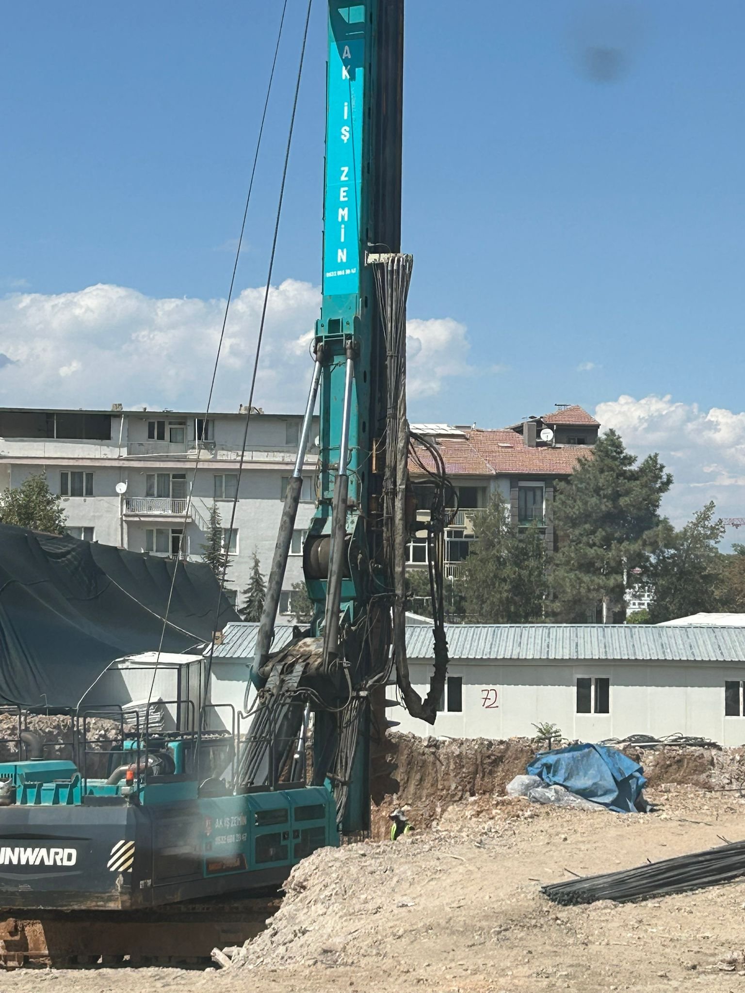 TOKİ Serhat Özbek İnşaat – 450 Konut